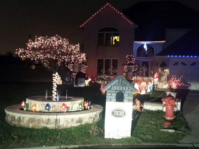 2015 Lights of Hickory Hills Contest